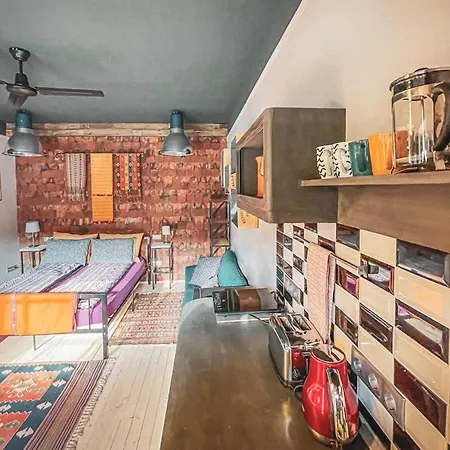 Hungry Grape Guests 3*